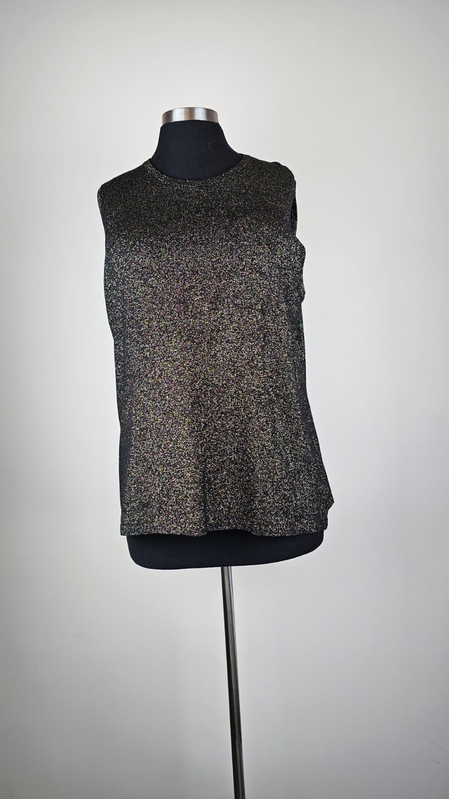 Top Premium Luxi By Carmen Marc Valvo  Talla XL