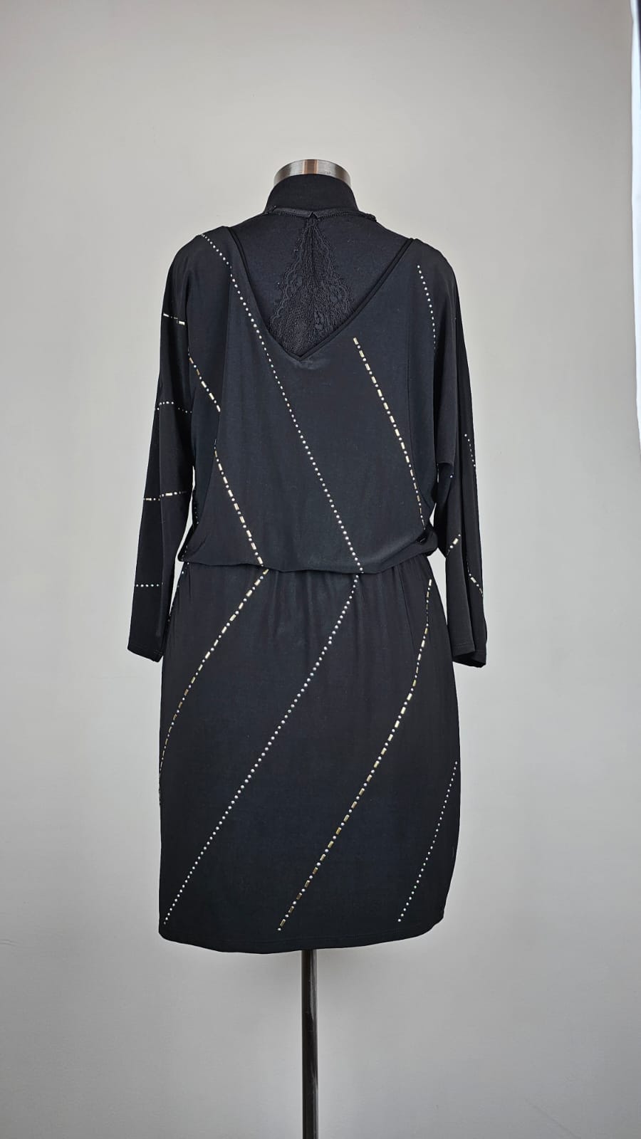 Oferta Withe House Black Market  Talla S