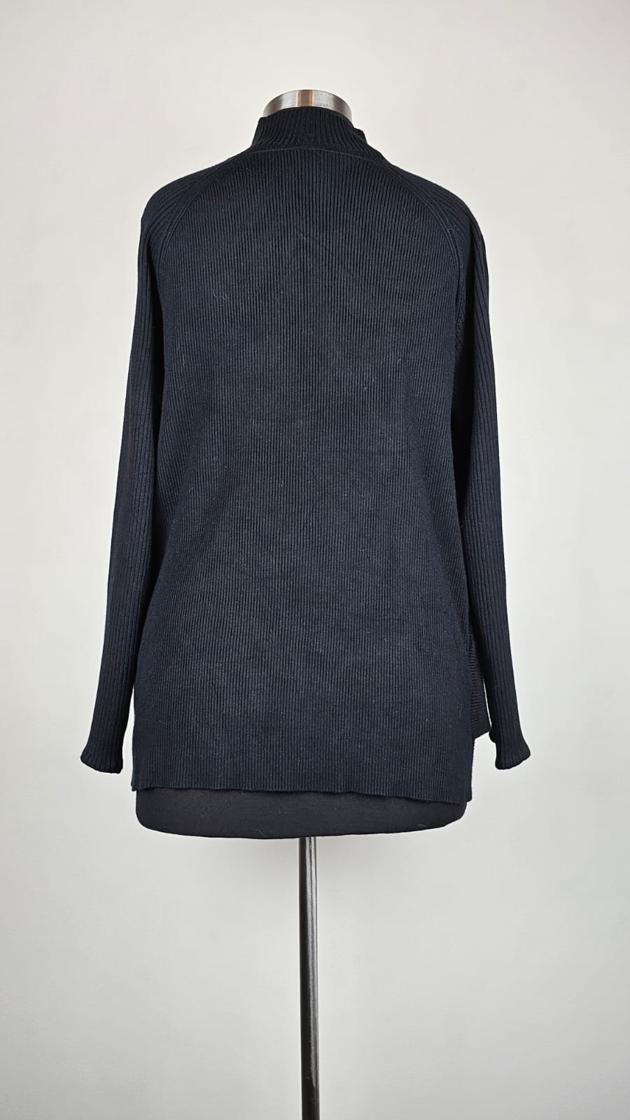 Sweater Premium I.N.C.  Talla XL