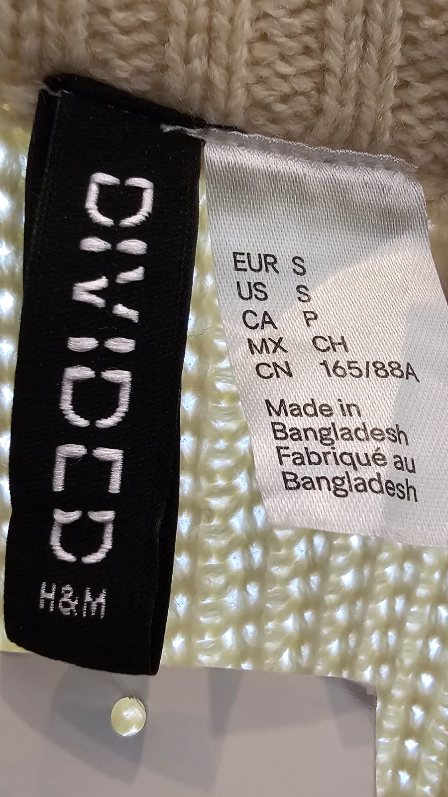 Sweater Premium DIVIDED  Talla S