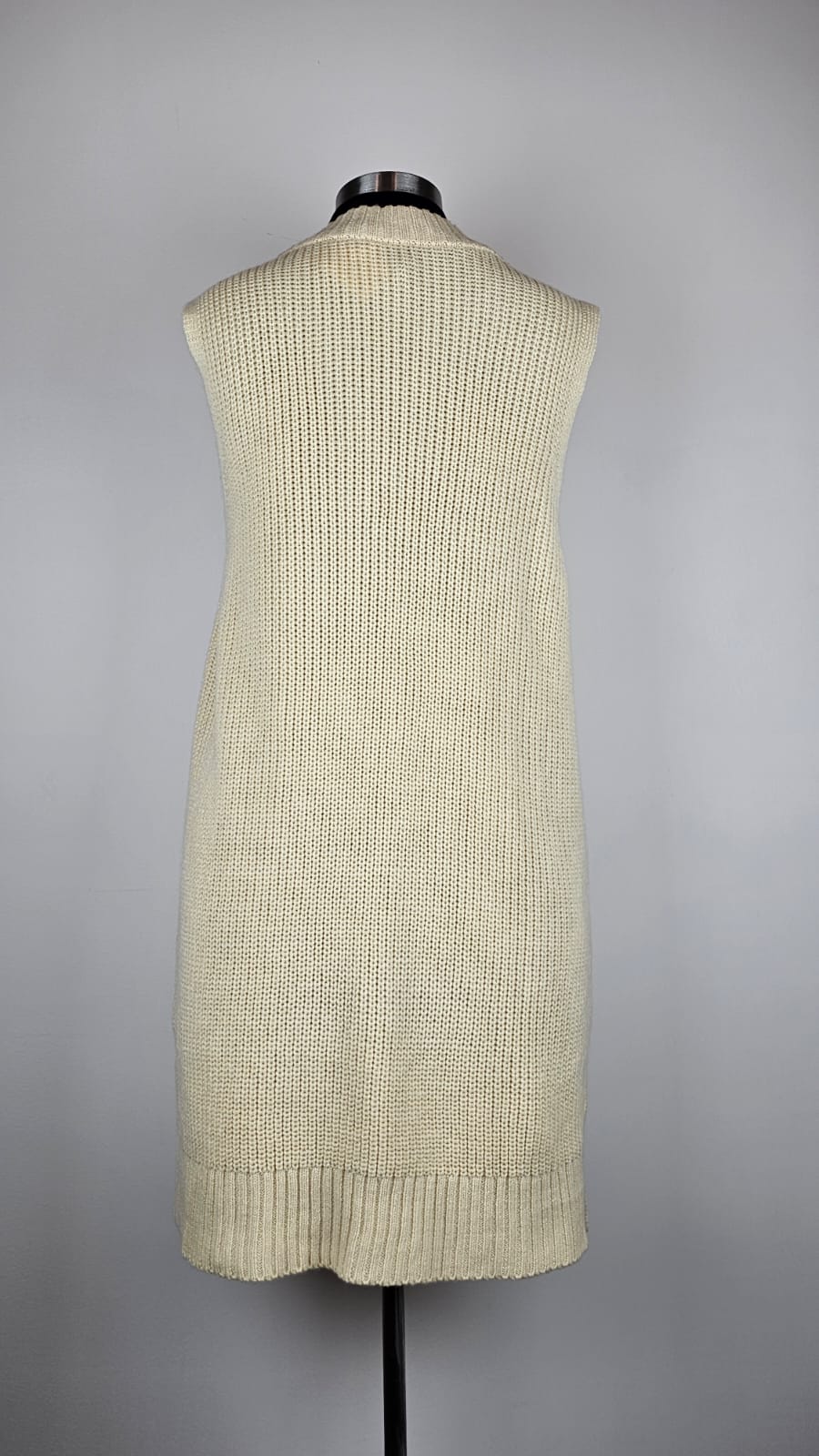 Sweater Premium DIVIDED  Talla S