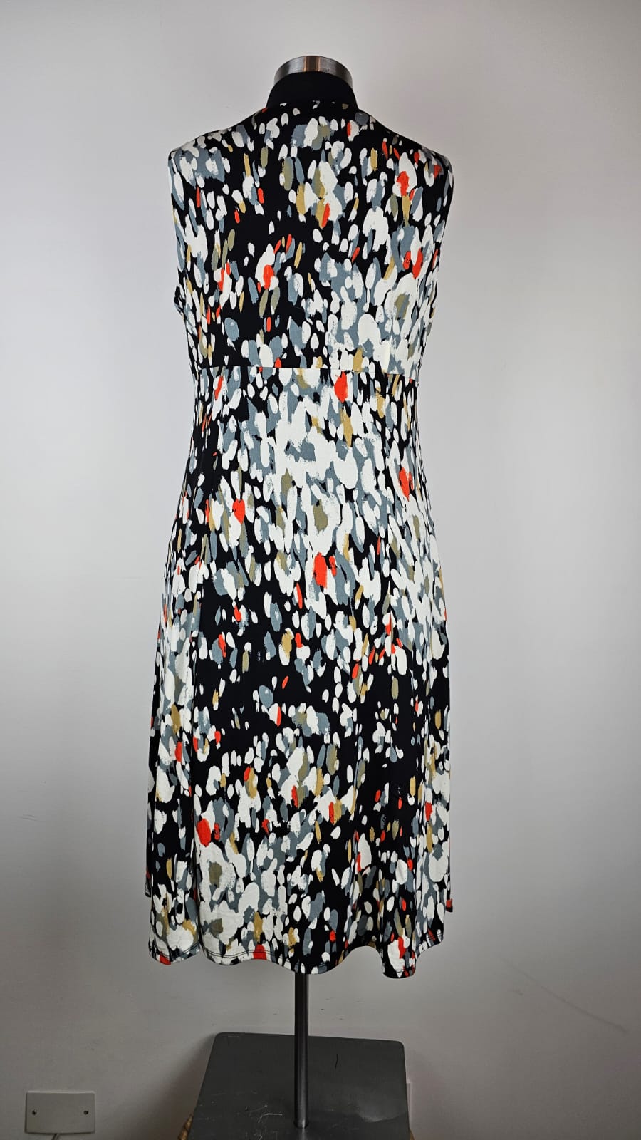 Vestido Cooktail Premium Perceptions  Talla L