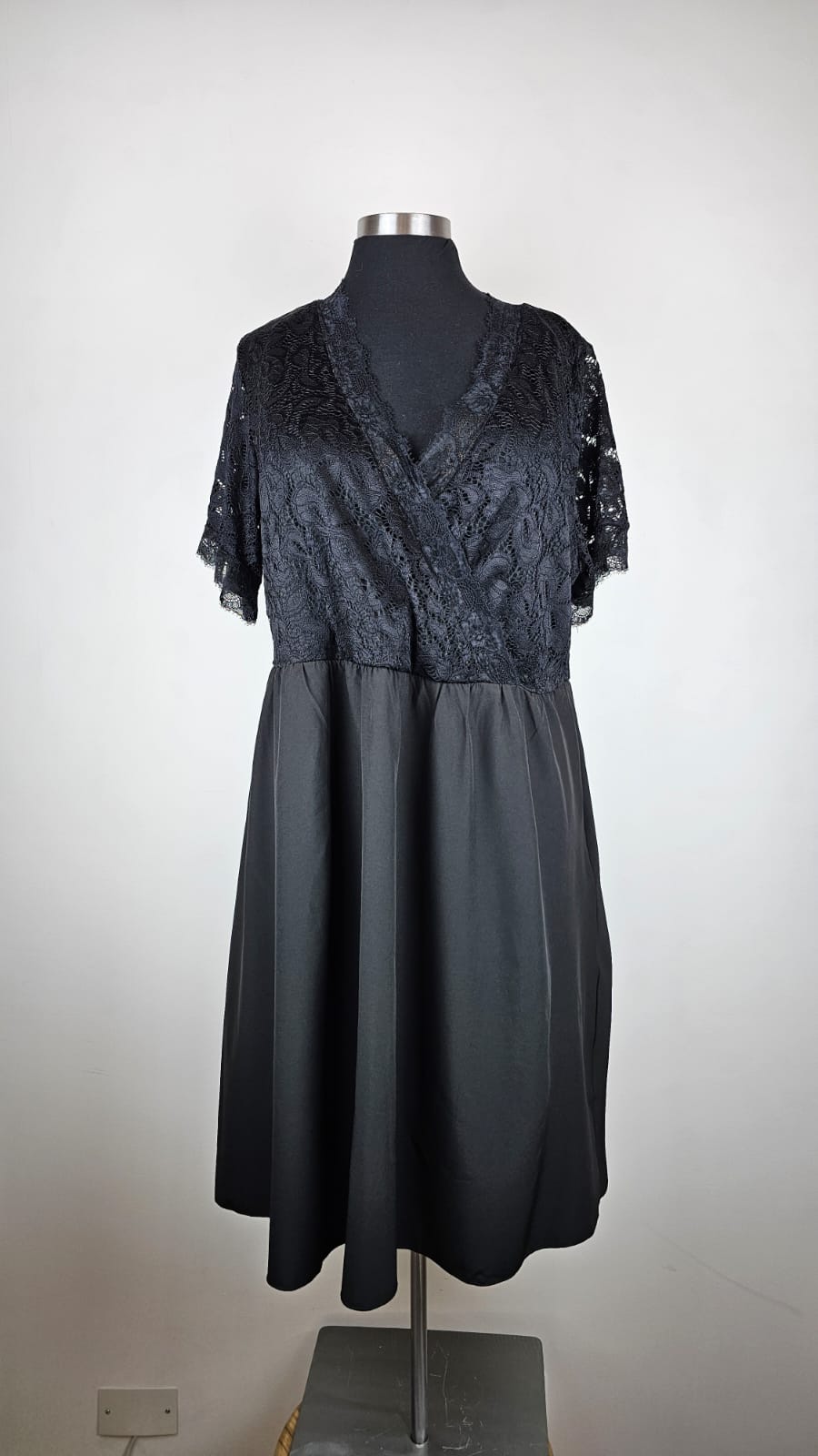 Oferta Vestido Cooktail Shein Curve  Talla 4XL