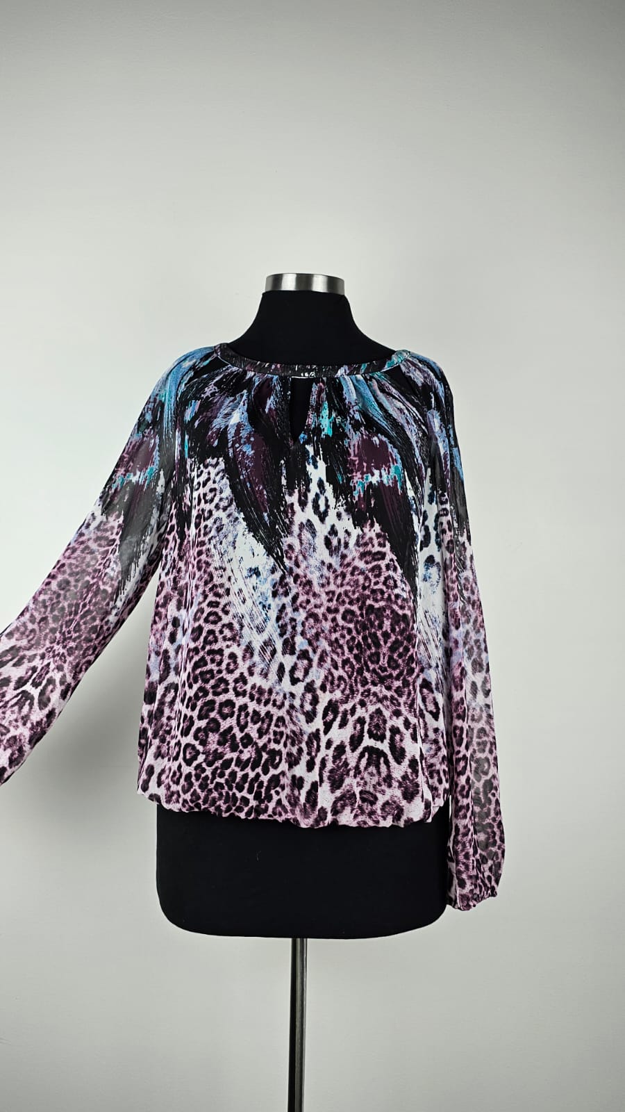 Blusa Premium Jennifer López  Talla M