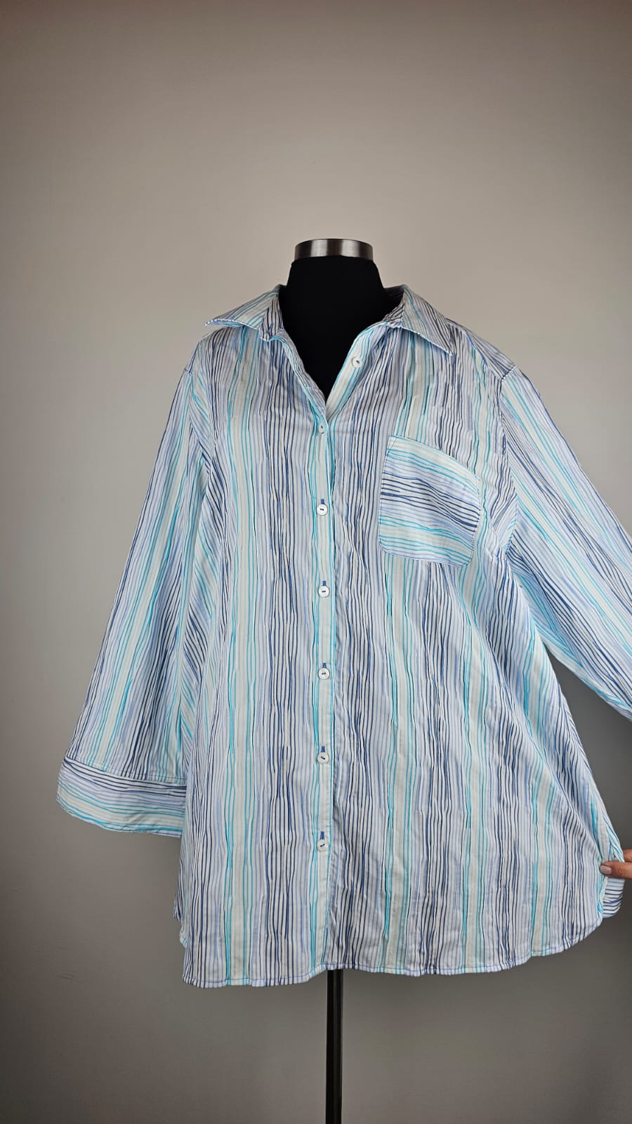 Plus Size Blusa Premium Foxcroft  Talla 3XL