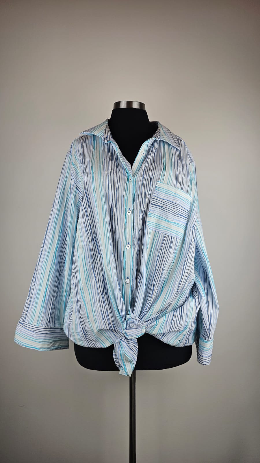 Plus Size Blusa Premium Foxcroft  Talla 3XL