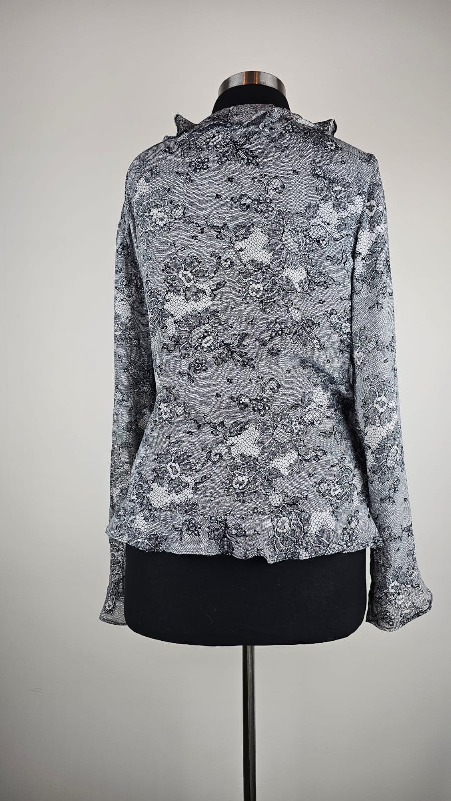 Blusa Premium Sunny Leigh  Talla M