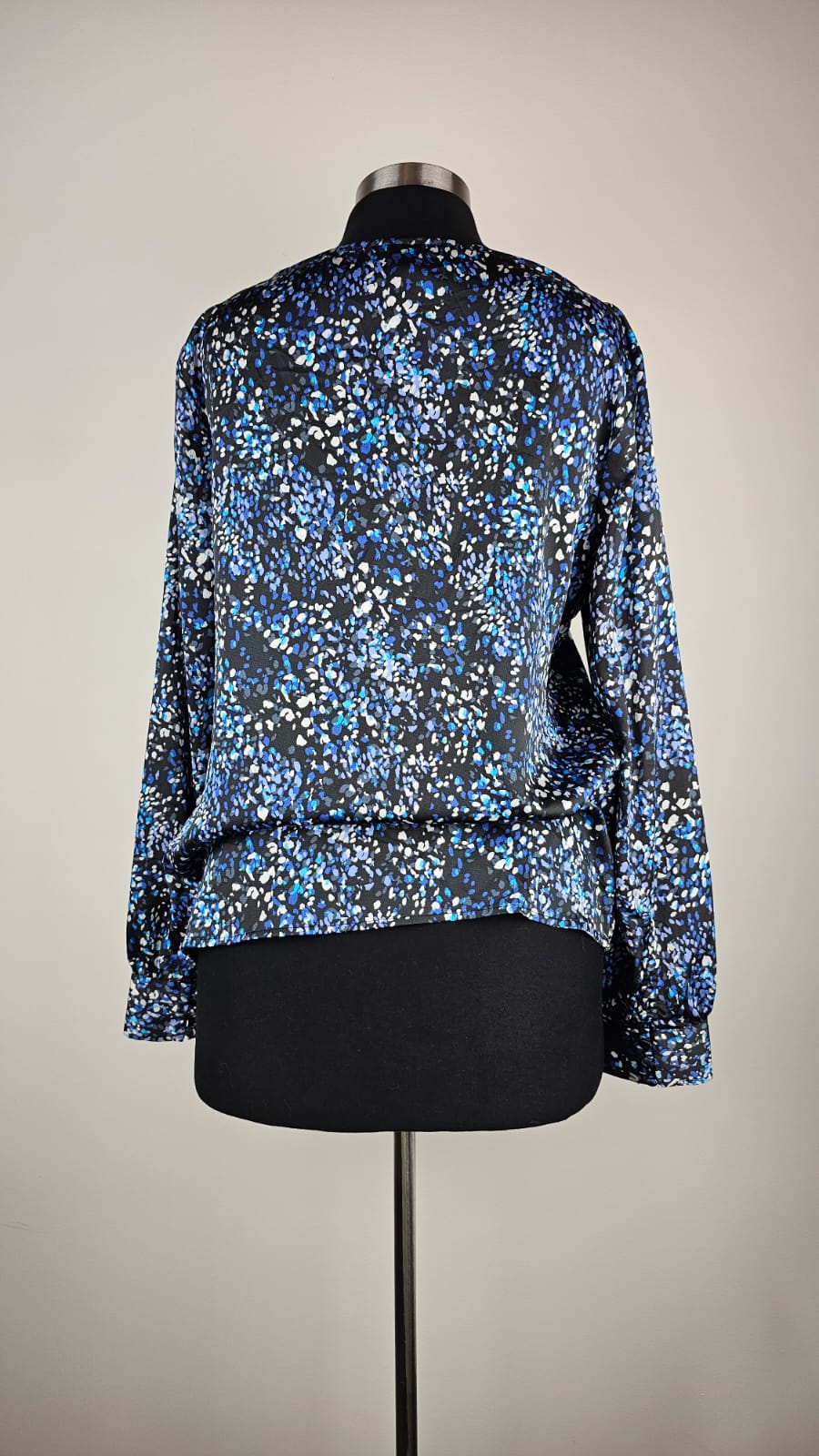 Blusa Premium Banana Republic   Talla M