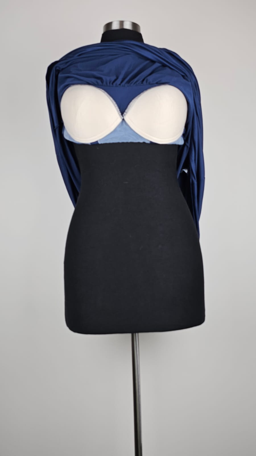 Oferta Vestido DECREEZ   Talla L