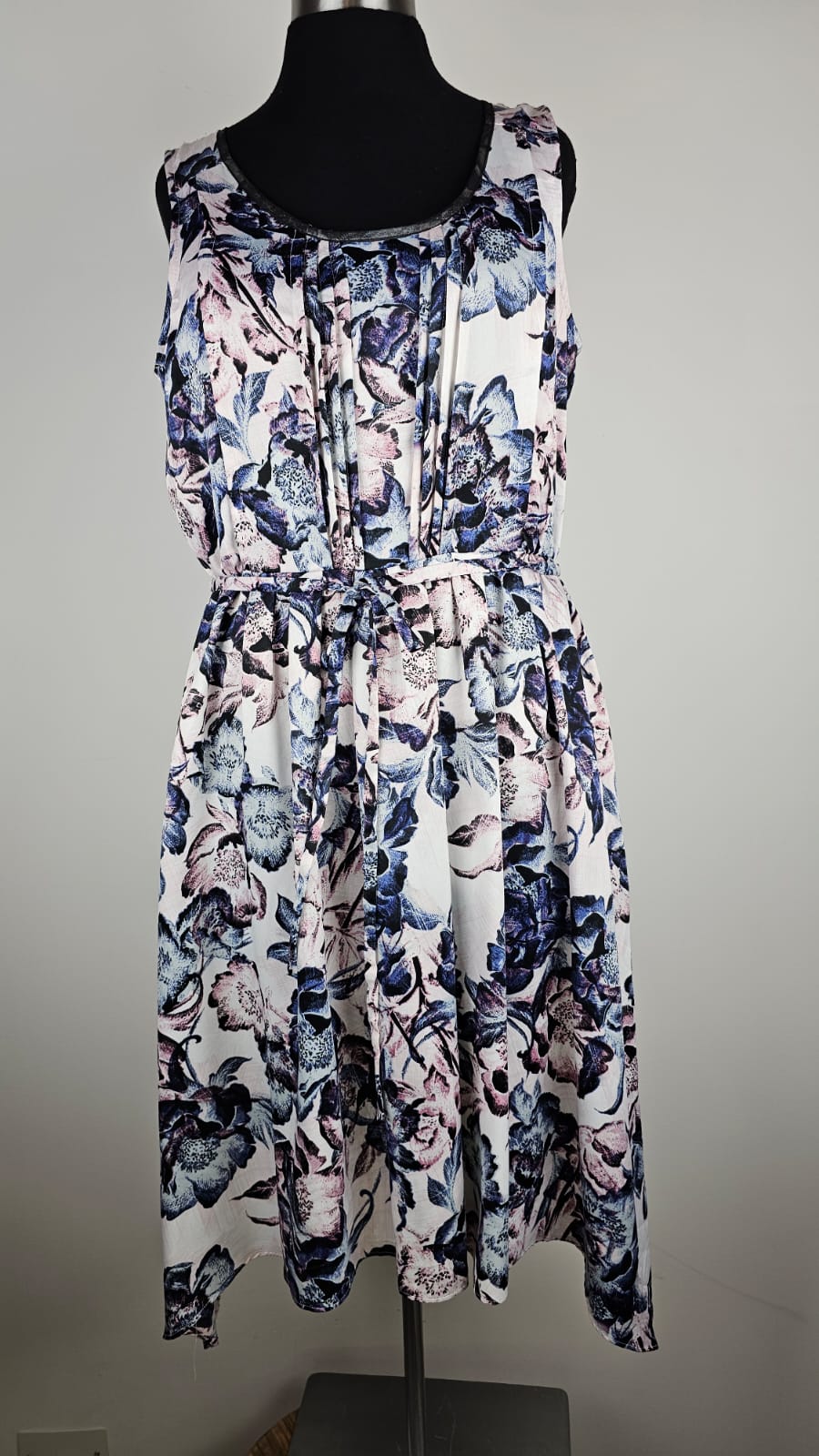Vestido Premium Smply Vera   Talla M