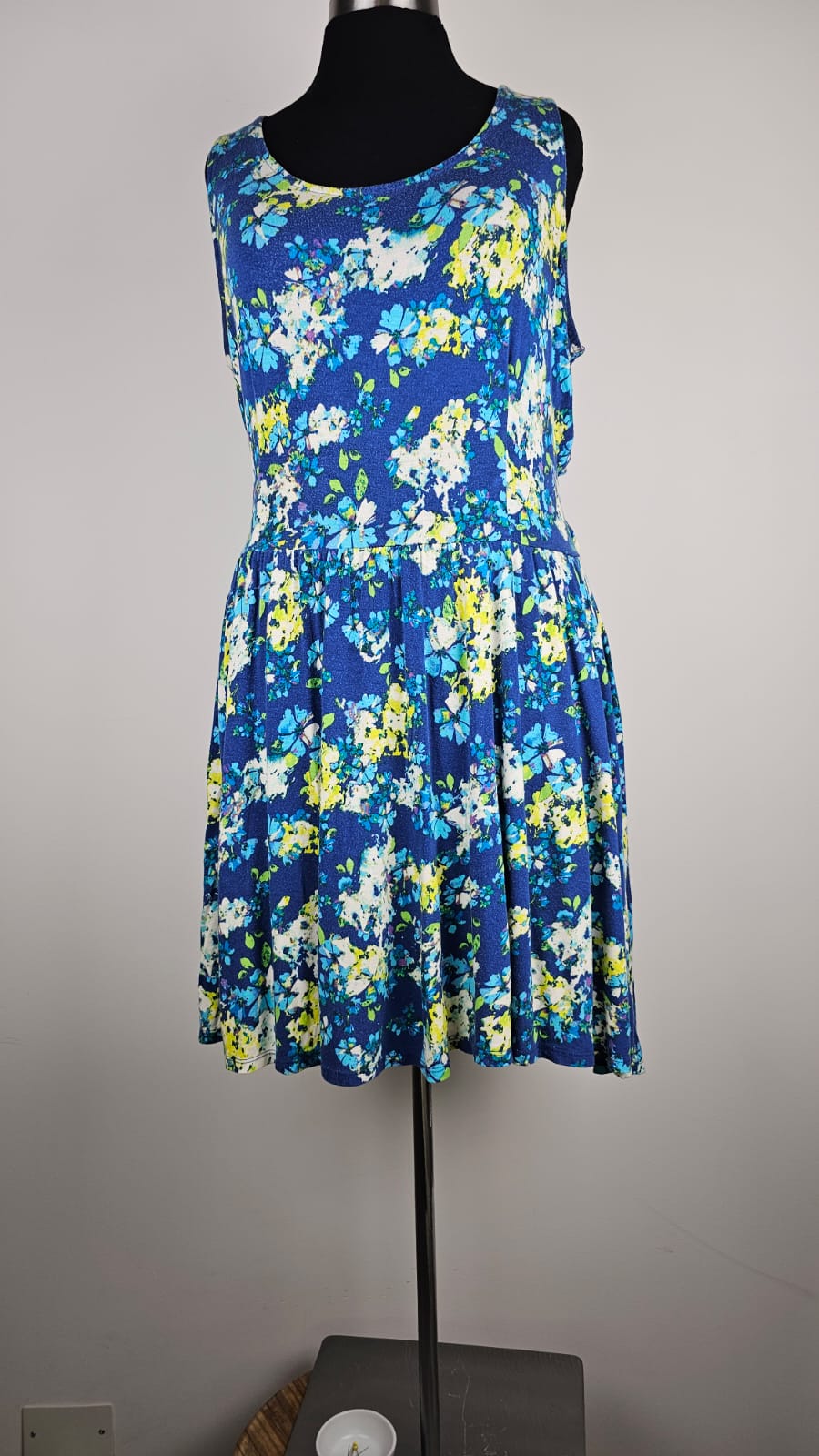 Oferta Vestido Sin Marca   Talla M