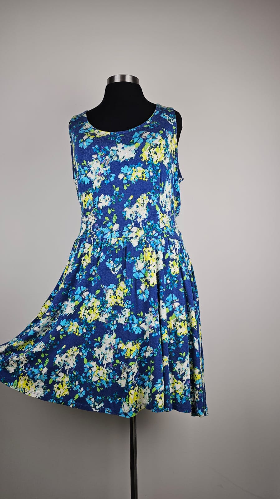 Oferta Vestido Sin Marca   Talla M