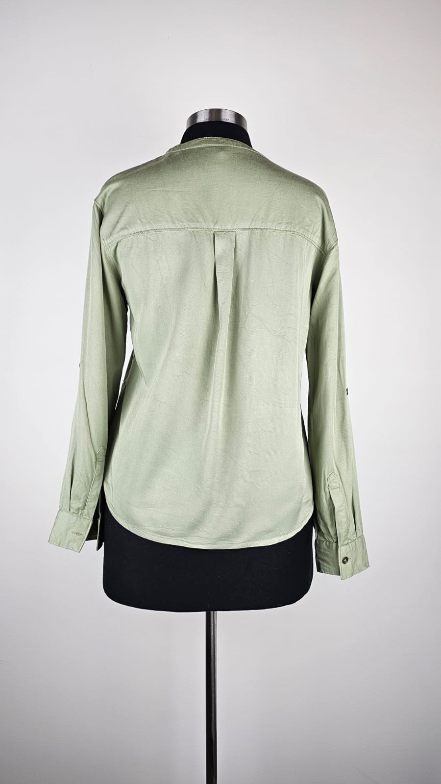Top Blusa Premium FAME FOREVER   Talla M