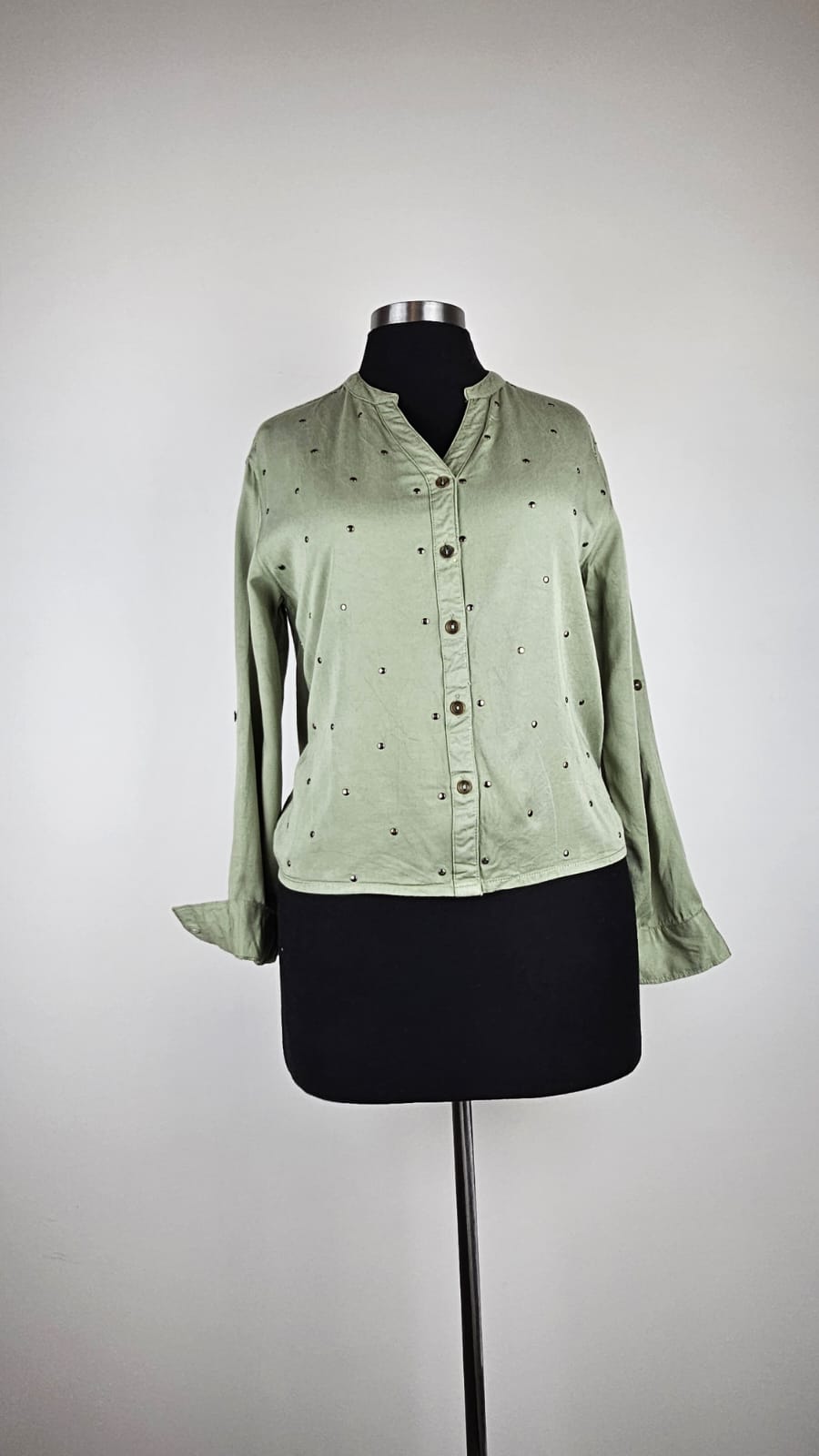Top Blusa Premium FAME FOREVER   Talla M