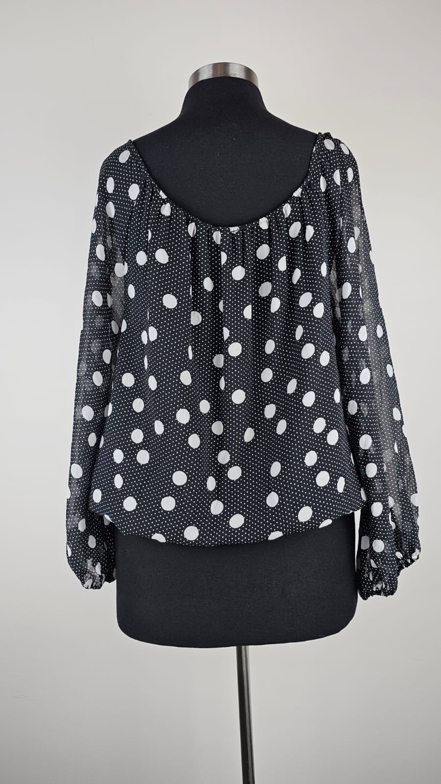 Blusa Premium VINCE CAMUTO   Talla M
