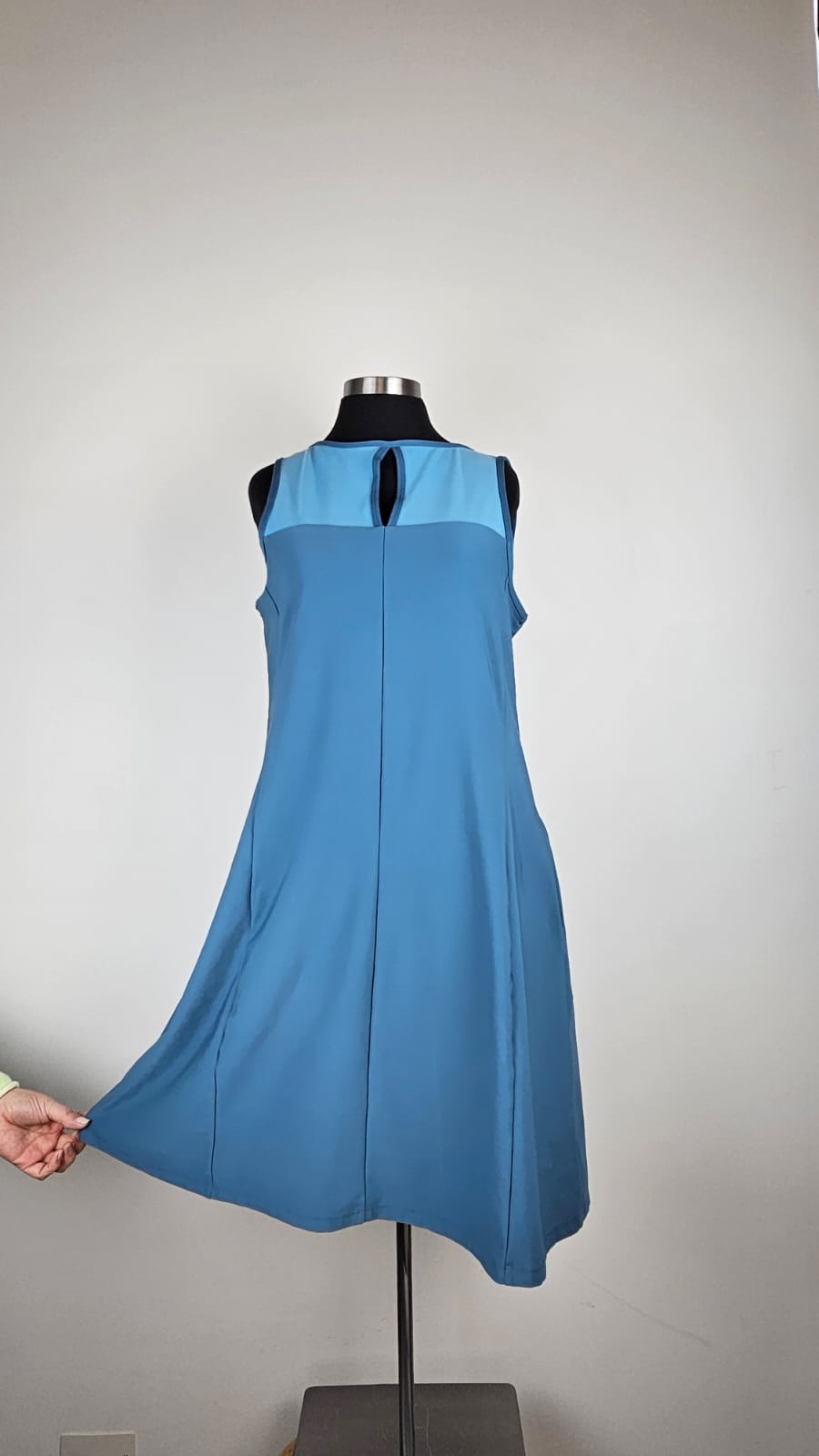 Vestido Premium MONDETTA   Talla M