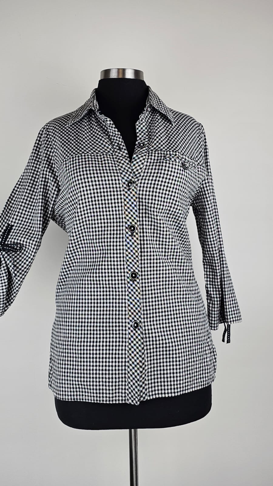 Blusa Premium DRAPER's & DAMON´s   Talla S