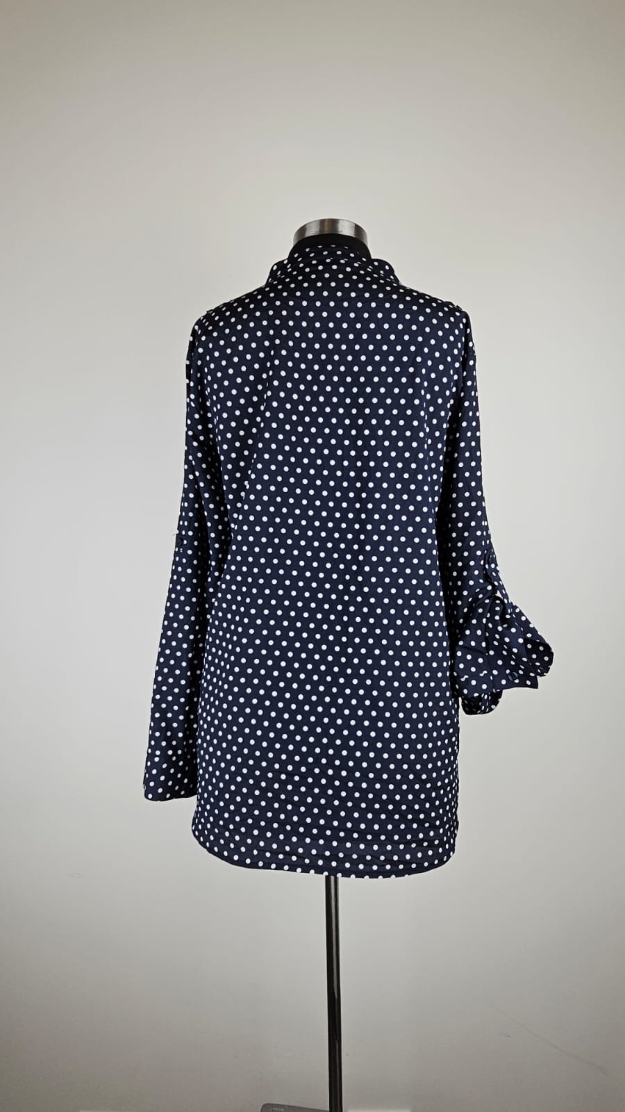 Blusa Premium PREMISE STUDIO   Talla XL