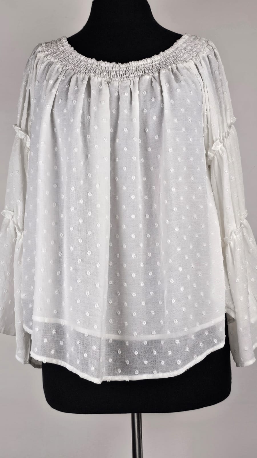 Blusa Premium THE BLUIVY   Talla L