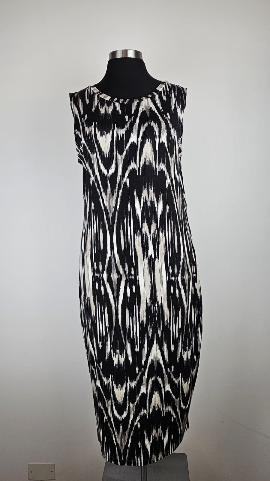 Vestido Premium APT.9    Talla L
