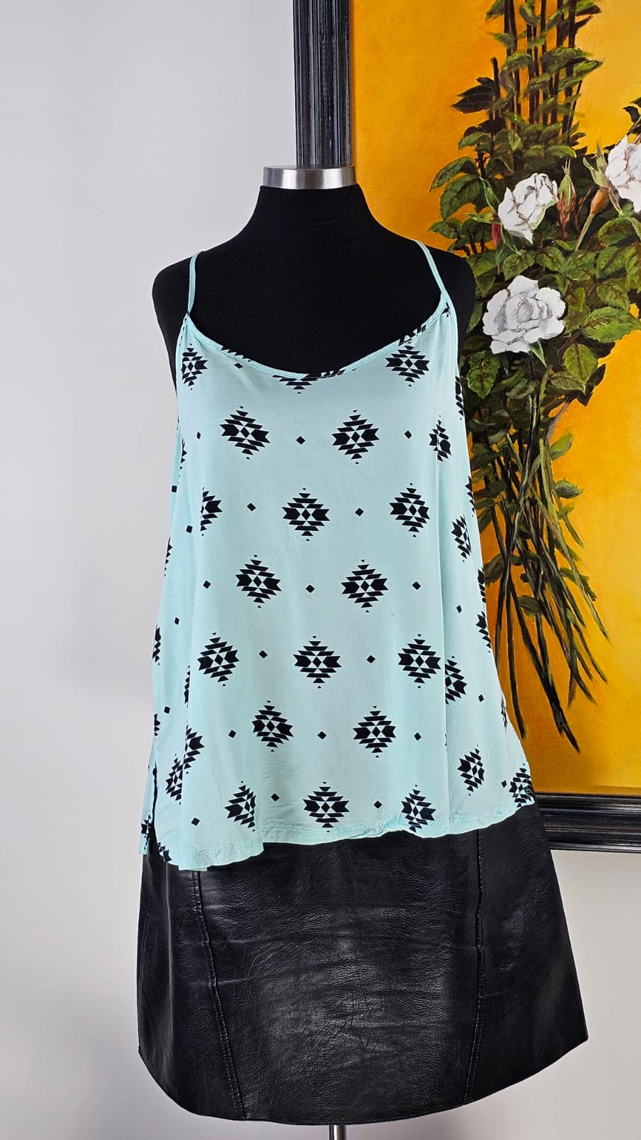 Girls Top No Boundaries   Talla L