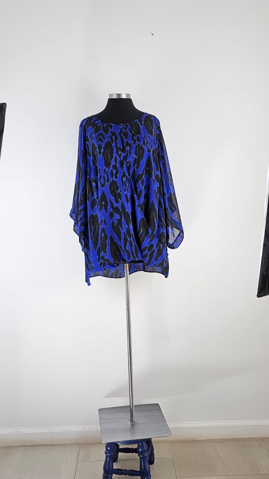 Plus Size Blusa Premium JENNIFER LOPEZ Talla 2XL