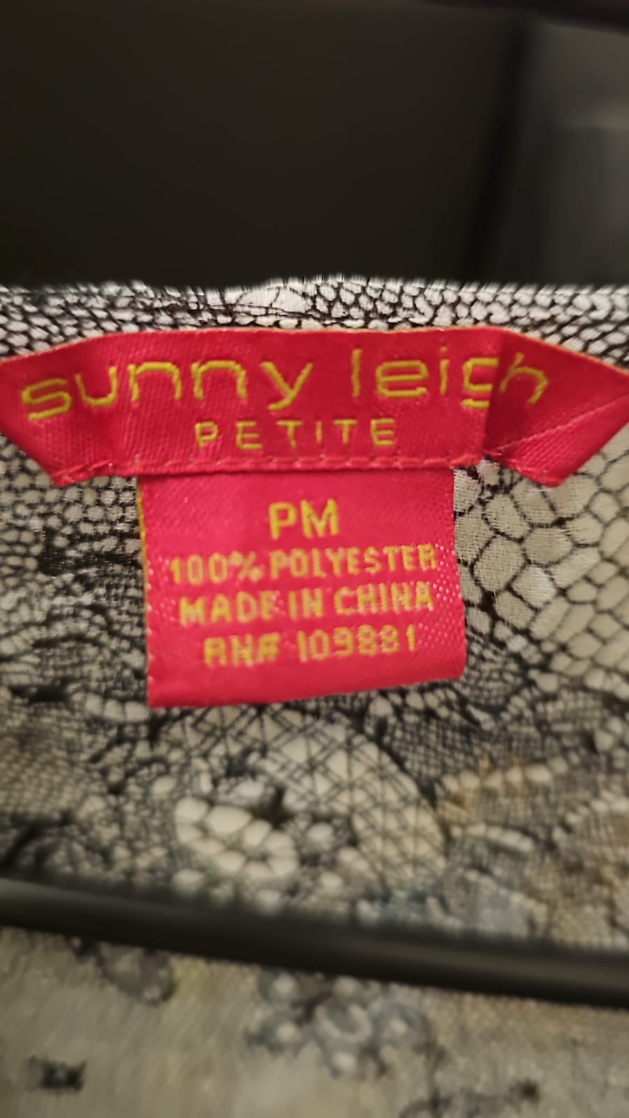 Blusa Premium Sunny Leigh  Talla M