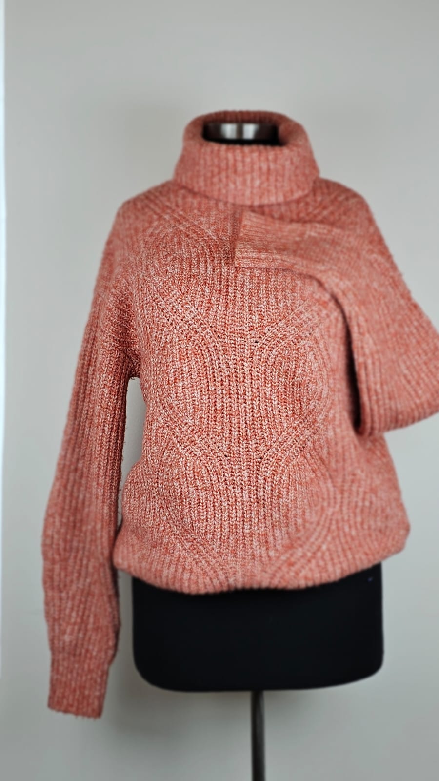 Sweater Premium C.A.S.L.O.N.  Talla M
