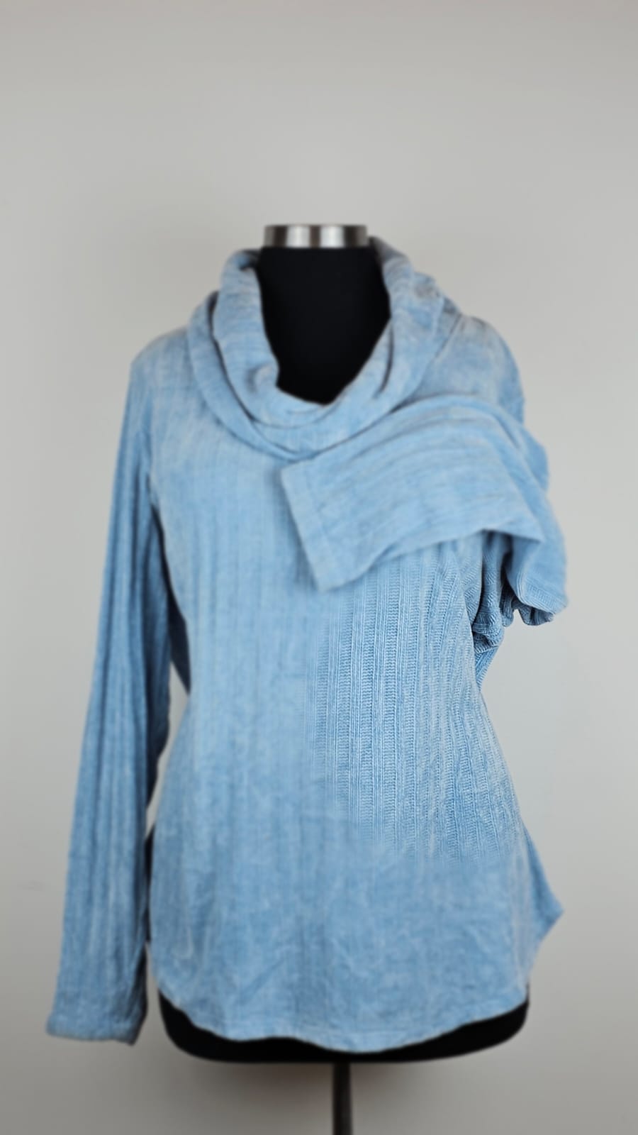 Sweater Premium Rubi RD  Talla XL