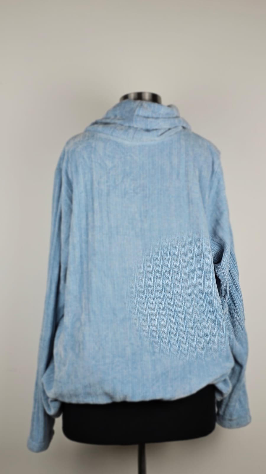 Sweater Premium Rubi RD  Talla XL