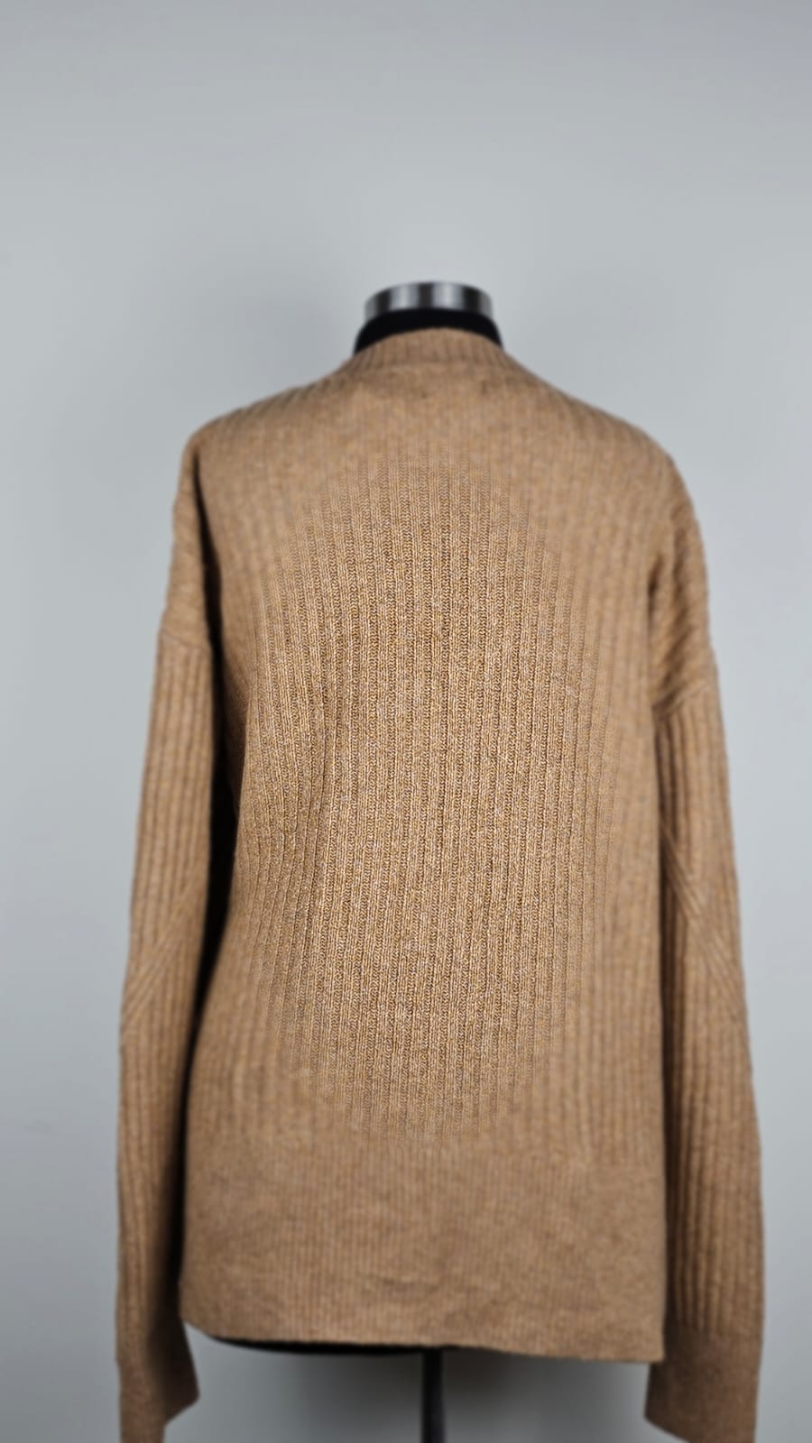 Sweater Premium Simple Vera  Talla M