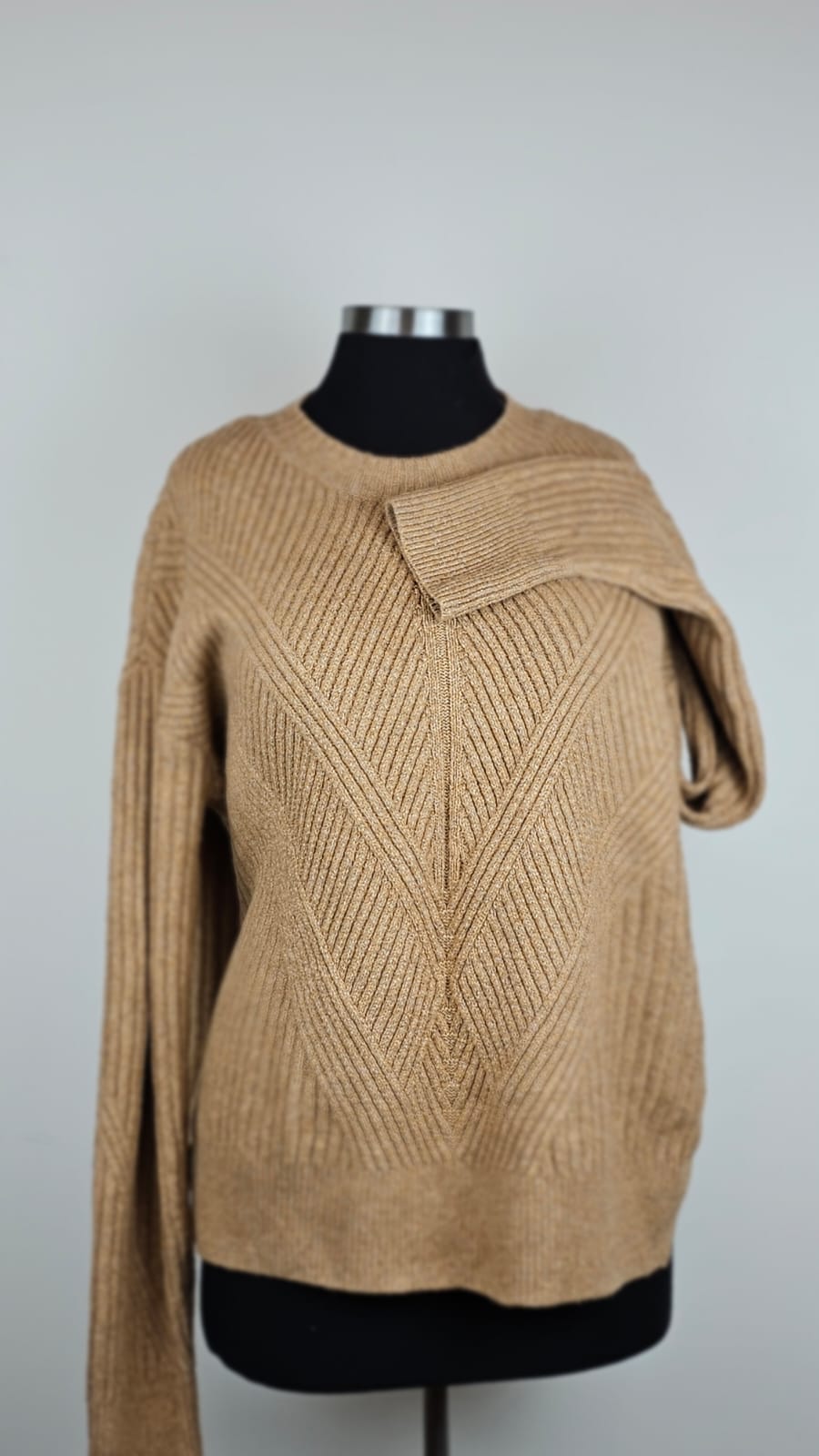 Sweater Premium Simple Vera  Talla M