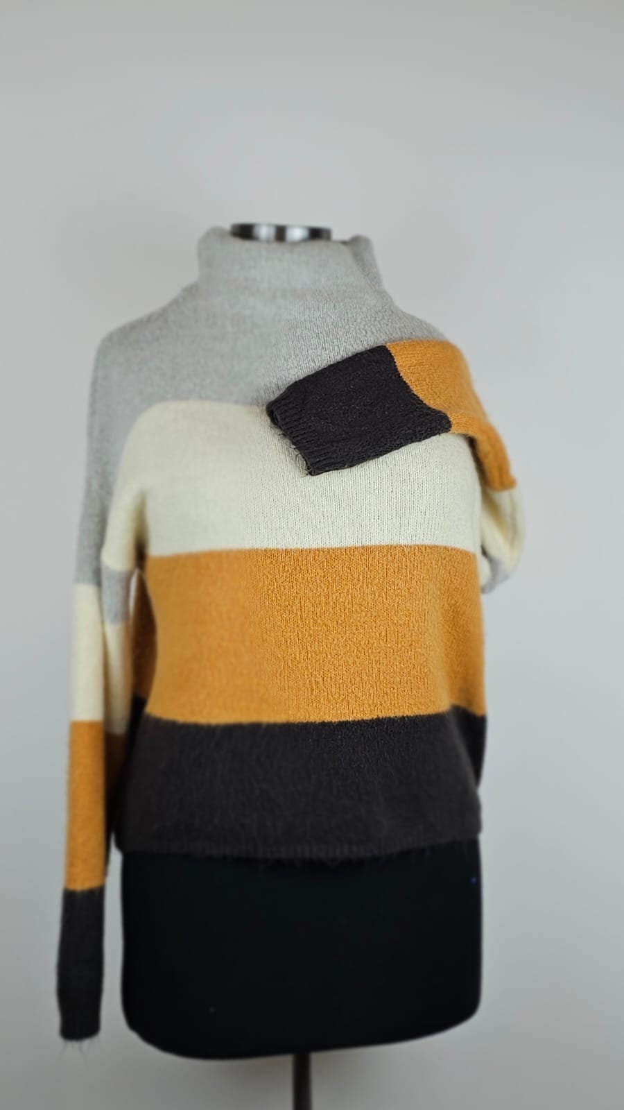 Sweater Premium Cliche´  Talla M