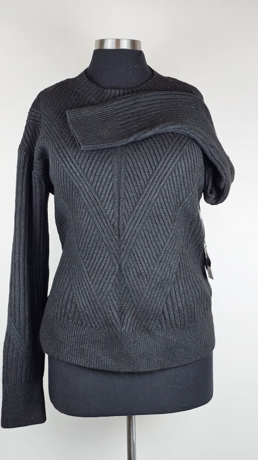 Sweater Premium Simple Vera  Talla M