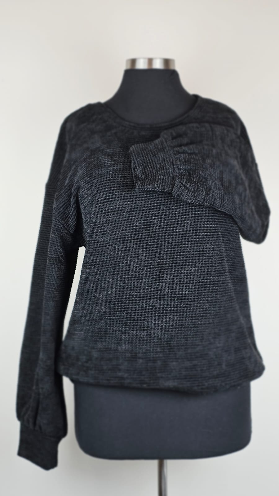 Sweater Premium Time and True  Talla M
