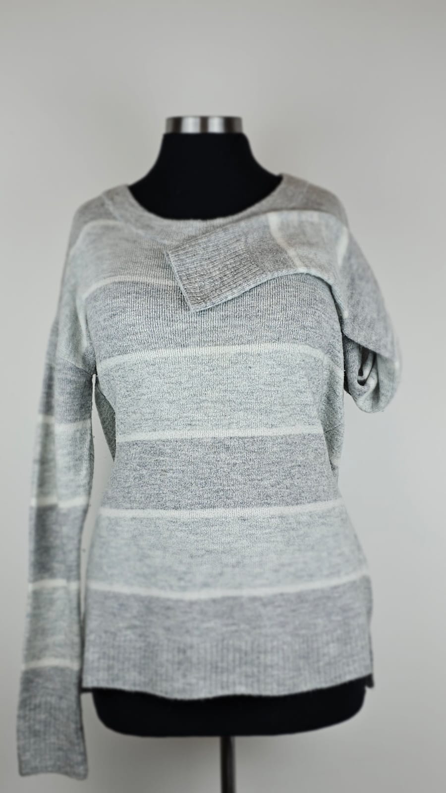 Sweater Premium rallado GAP  Talla L