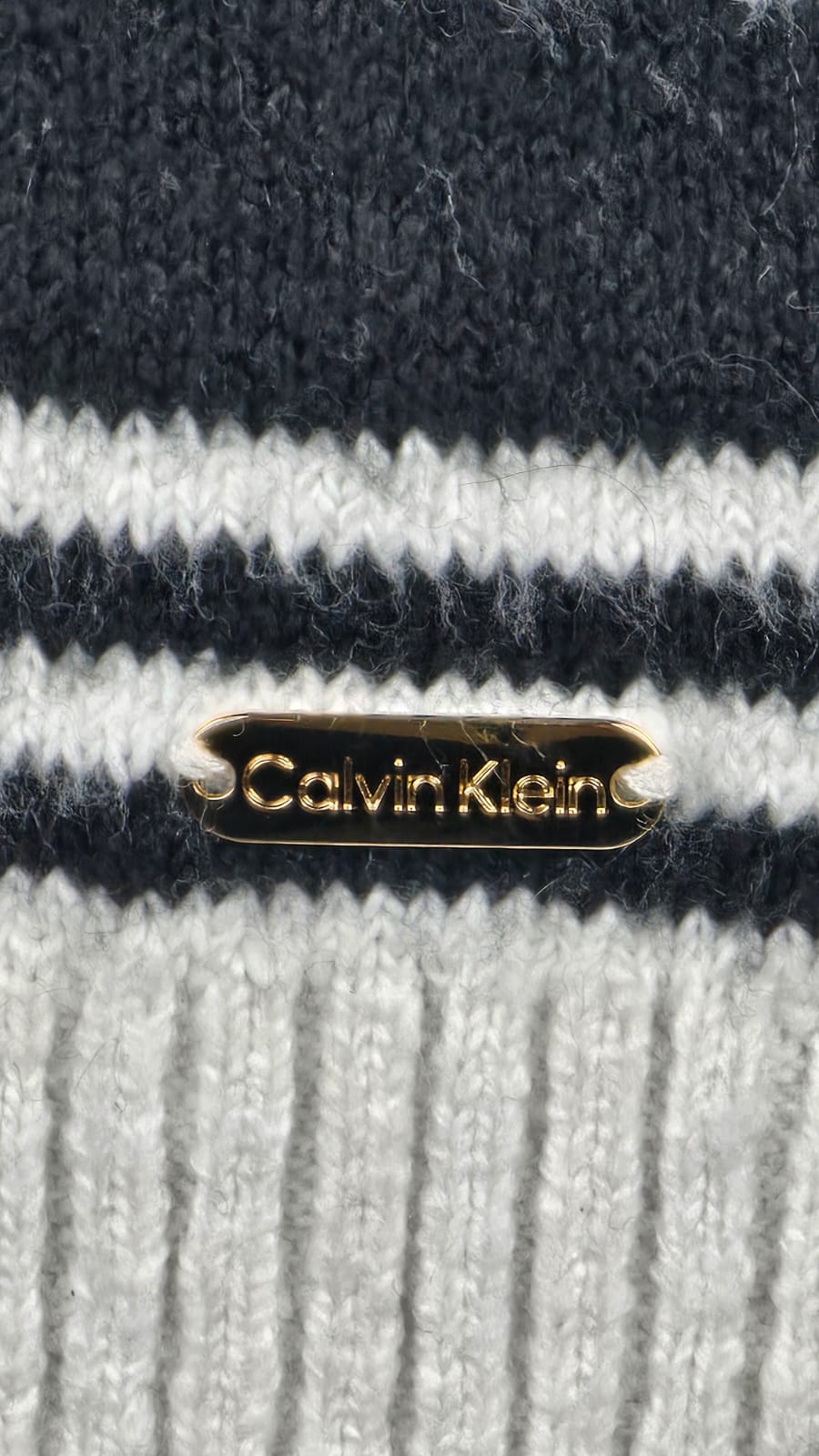 Sweater Premium Calvin Klein  Talla L