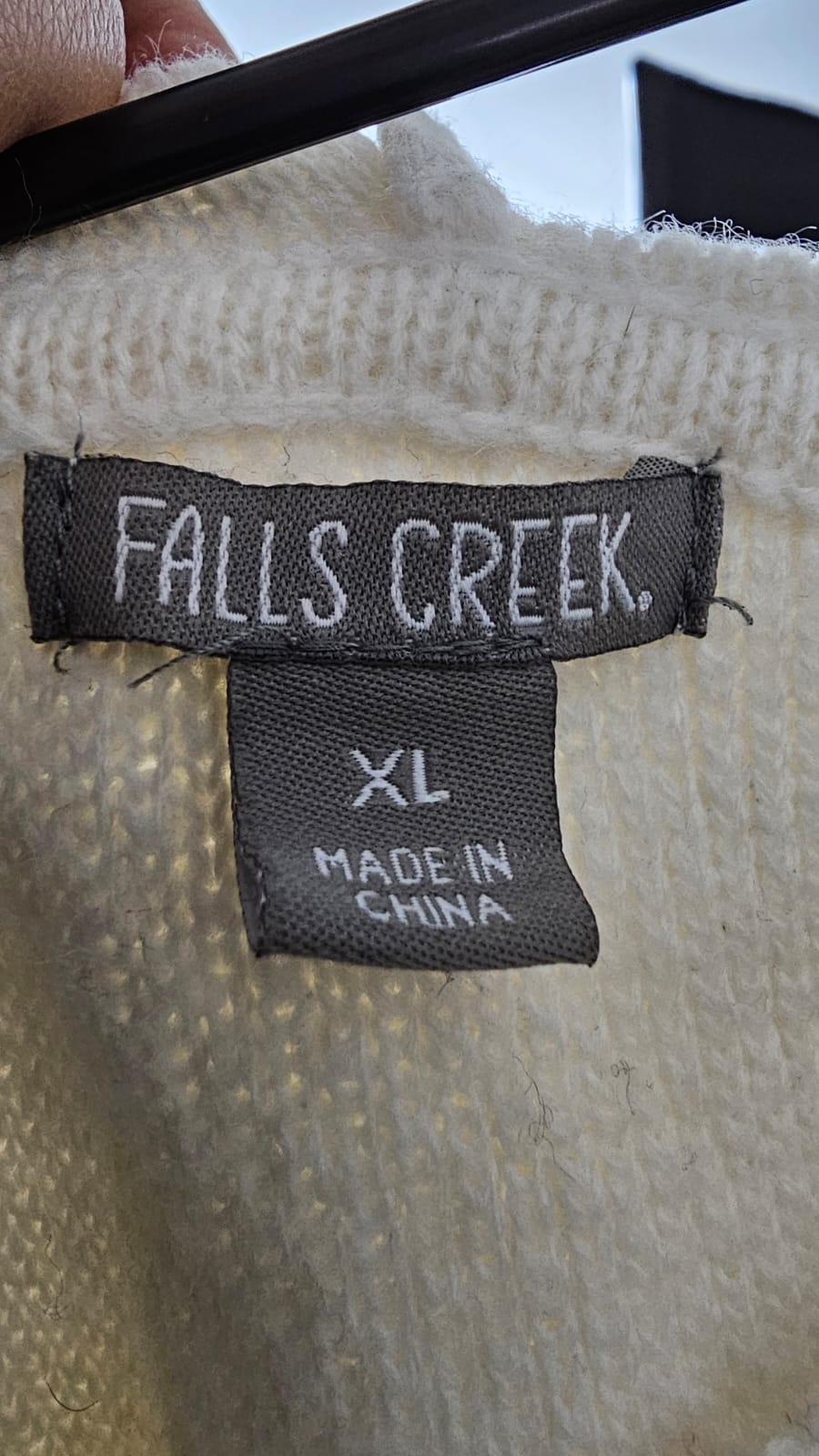 Sweater Blanco Falls Creek  Talla XL