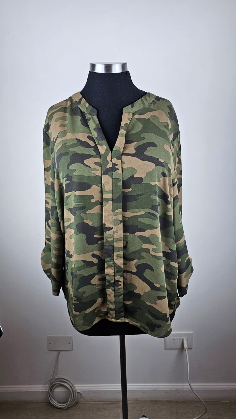 Blusa Premium New York & Company  Talla XL