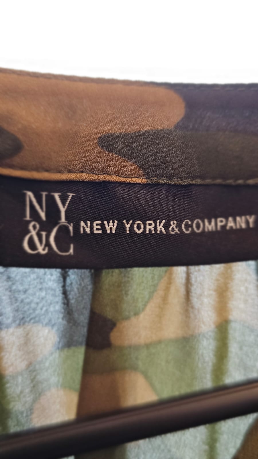 Blusa Premium New York & Company  Talla XL