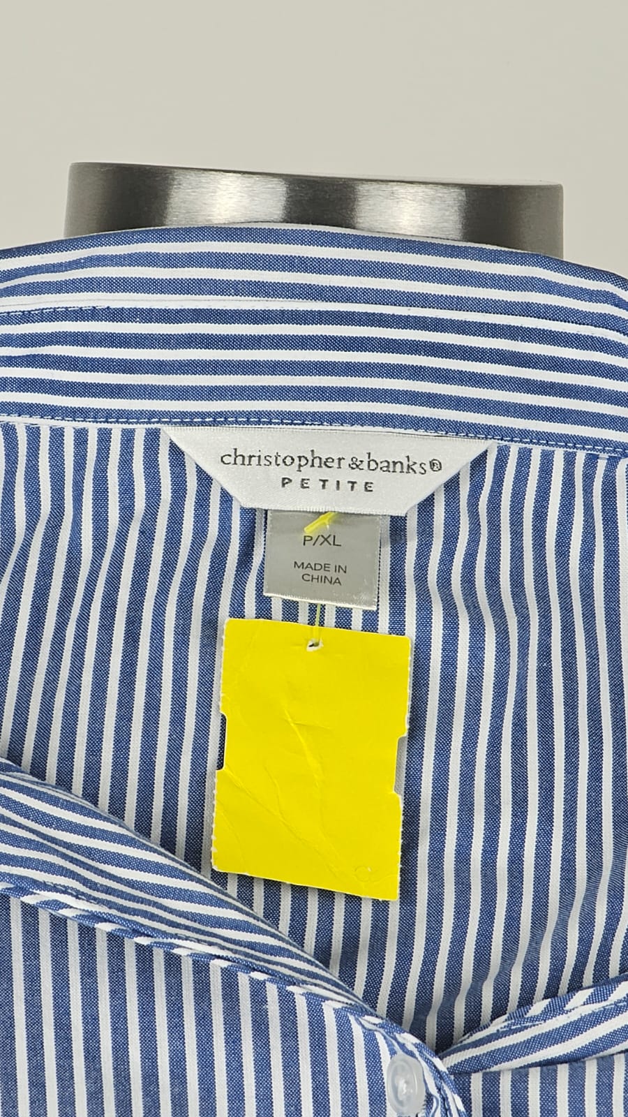 Blusa Premium Christ. opher & banks  Talla XL